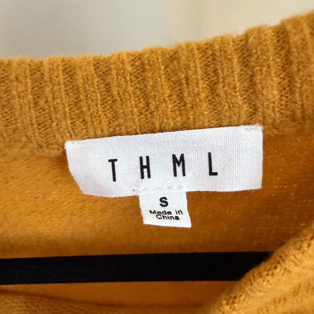 THML Golden Ruffle Sweater - Picture 4 of 5